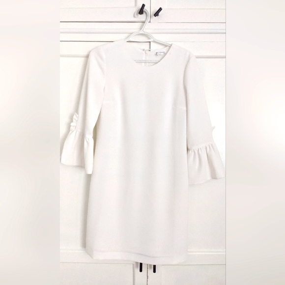 *SOLD*White Club Monaco Dress with Ruffled Sleeve - Picture 1 of 3